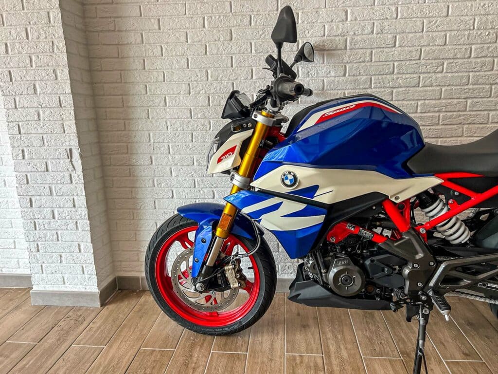 BMW G310R - Tricolora Tenerife